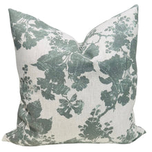 Load image into Gallery viewer, Beverly Floral Pillow Cover
